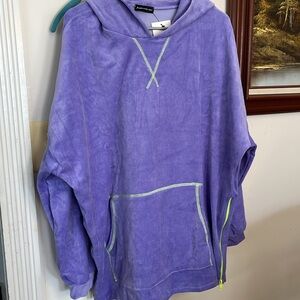 VELOUR HOODIE WITH KANGAROO POUCH. NWT. SIZE XL.